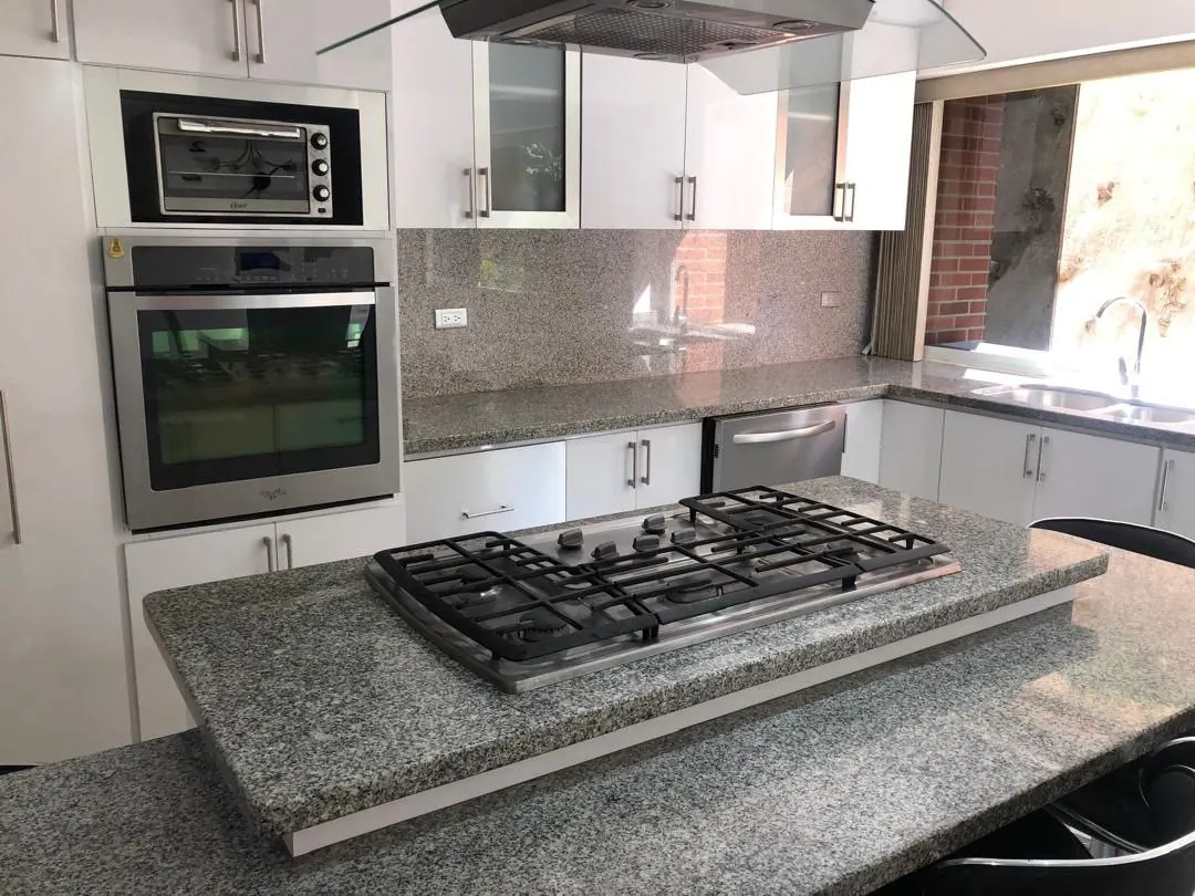 Apartamento en Colinas de Los Chaguaramos – foto 6