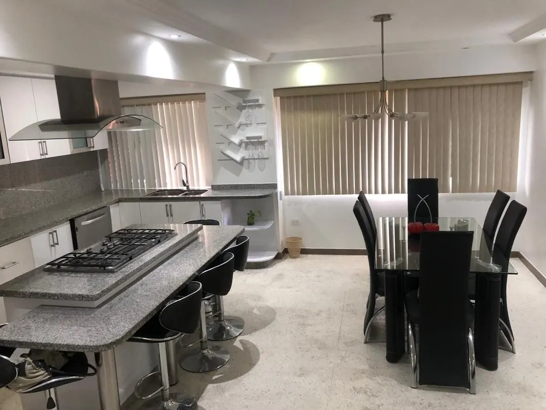 Apartamento en Colinas de Los Chaguaramos – foto 8