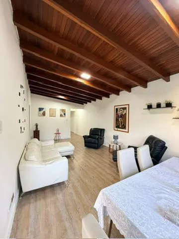 Apartamento con terraza en Cumbres de Curumo – foto 2