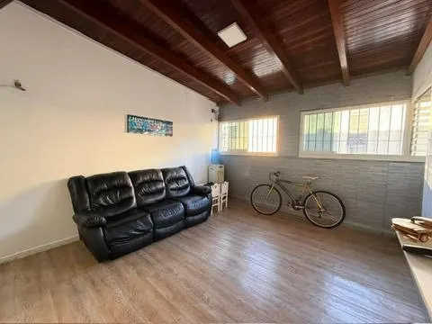 Apartamento con terraza en Cumbres de Curumo – foto 5