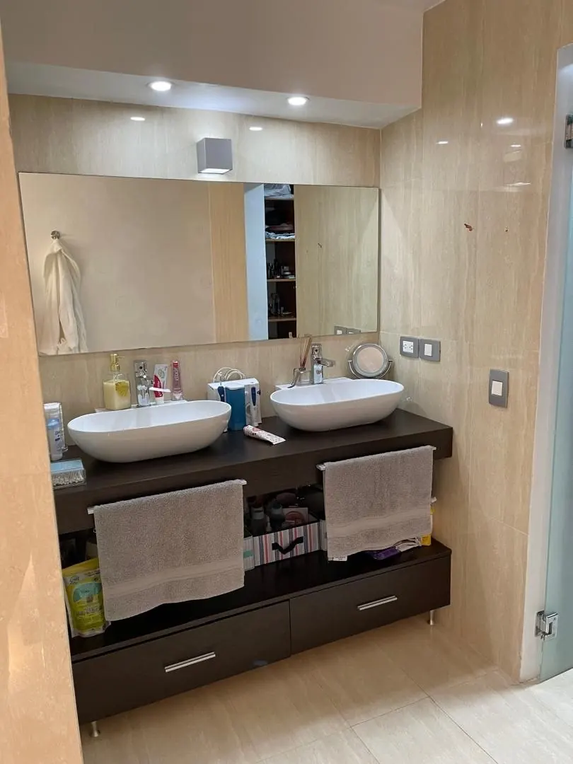 Apartamento remodelado en Terrazas del Ávila – foto 3