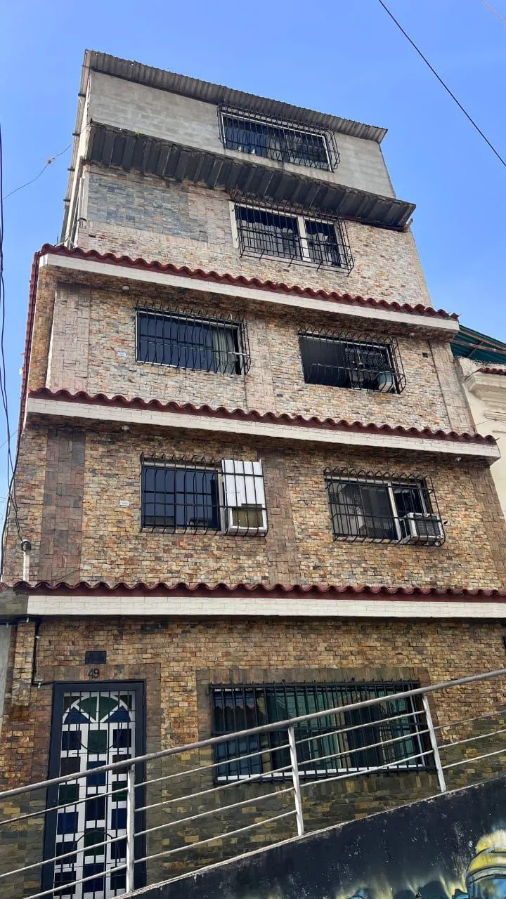 Casa de 4 niveles en Altagracia – foto 1