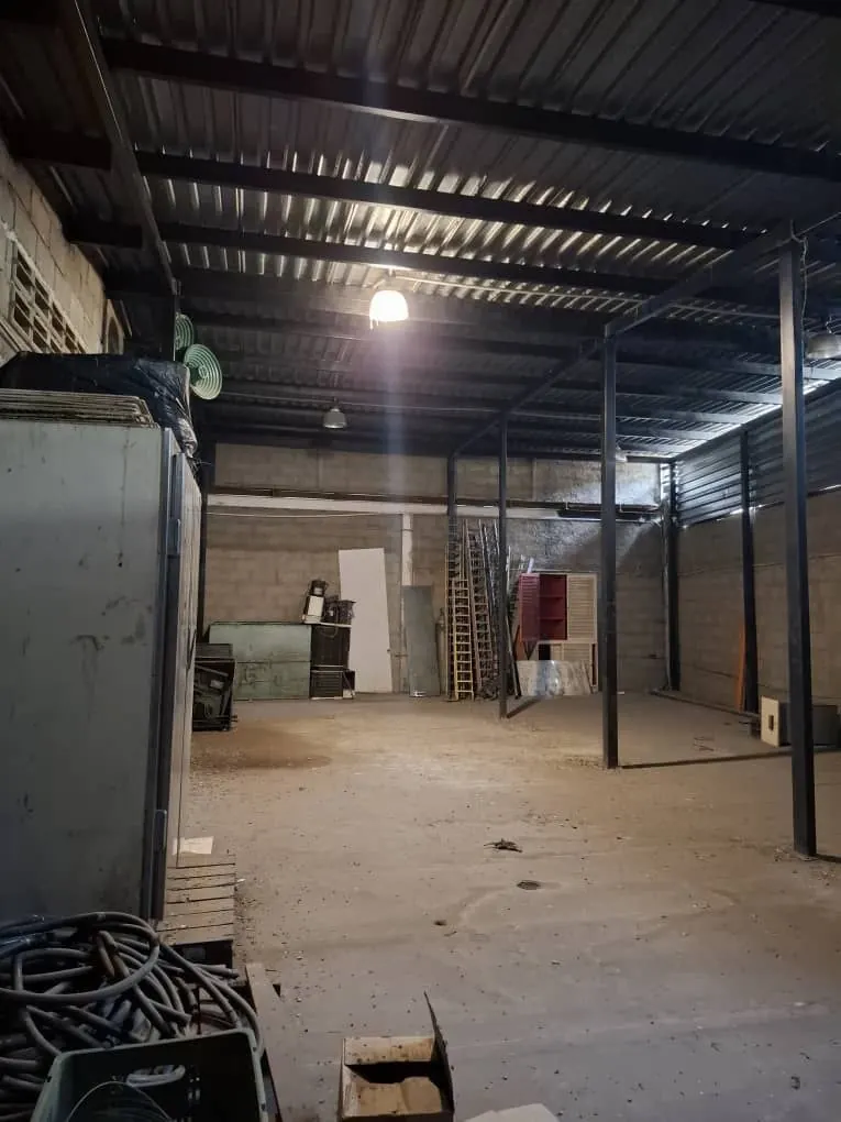 Galpón industrial en La Yaguara – foto 6
