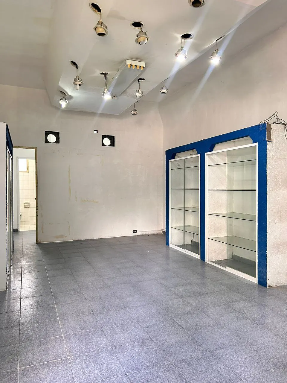 Local comercial en Res. Carlota Plaza – foto 6